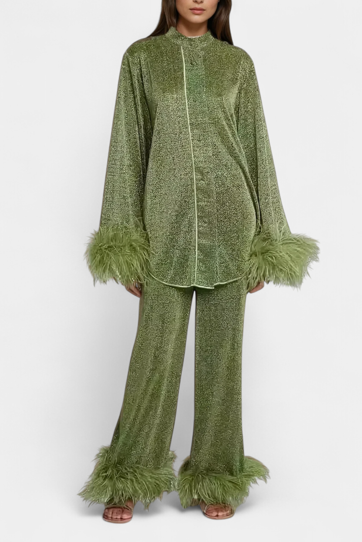 Polina Conjunto de Dos Piezas con Collar de Plumas