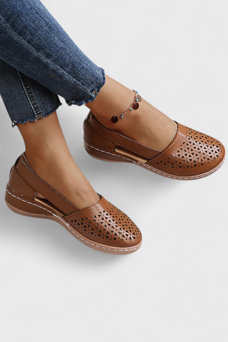 Lisanas Zapatos Ortopédicos con Diseño Calado