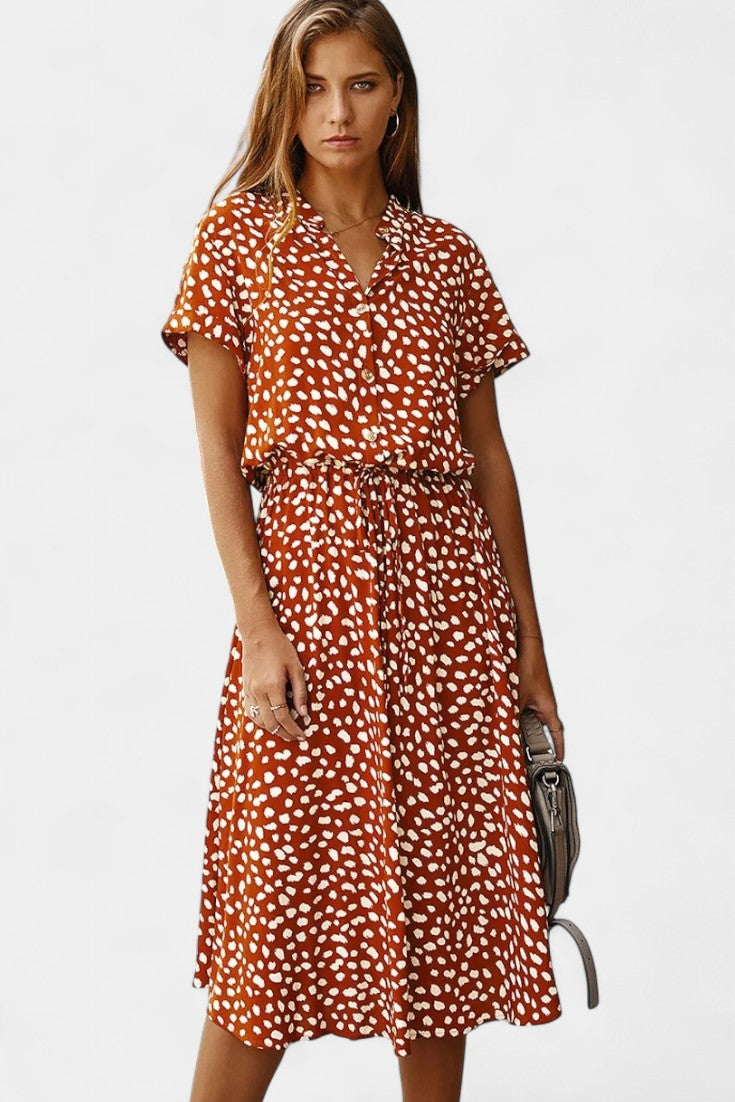 Rovena Vestido Midi de Lunares con Cuello Camisero y Cintura Ajustable