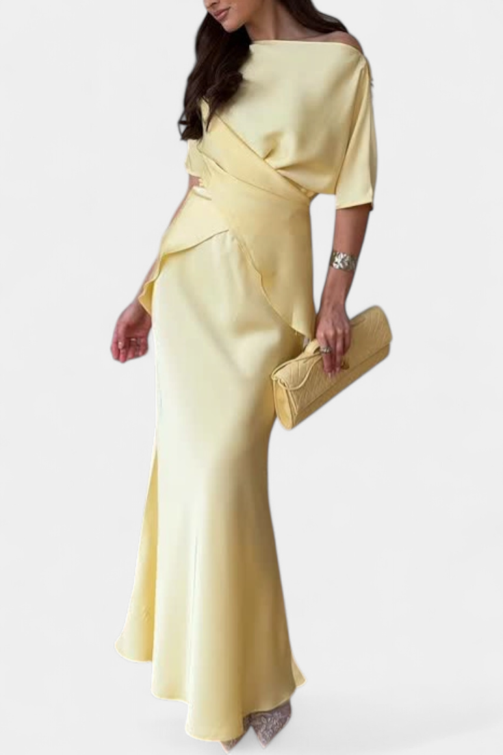 Veleda Conjunto de Top con Tiras Cruzadas y Falda Fluida