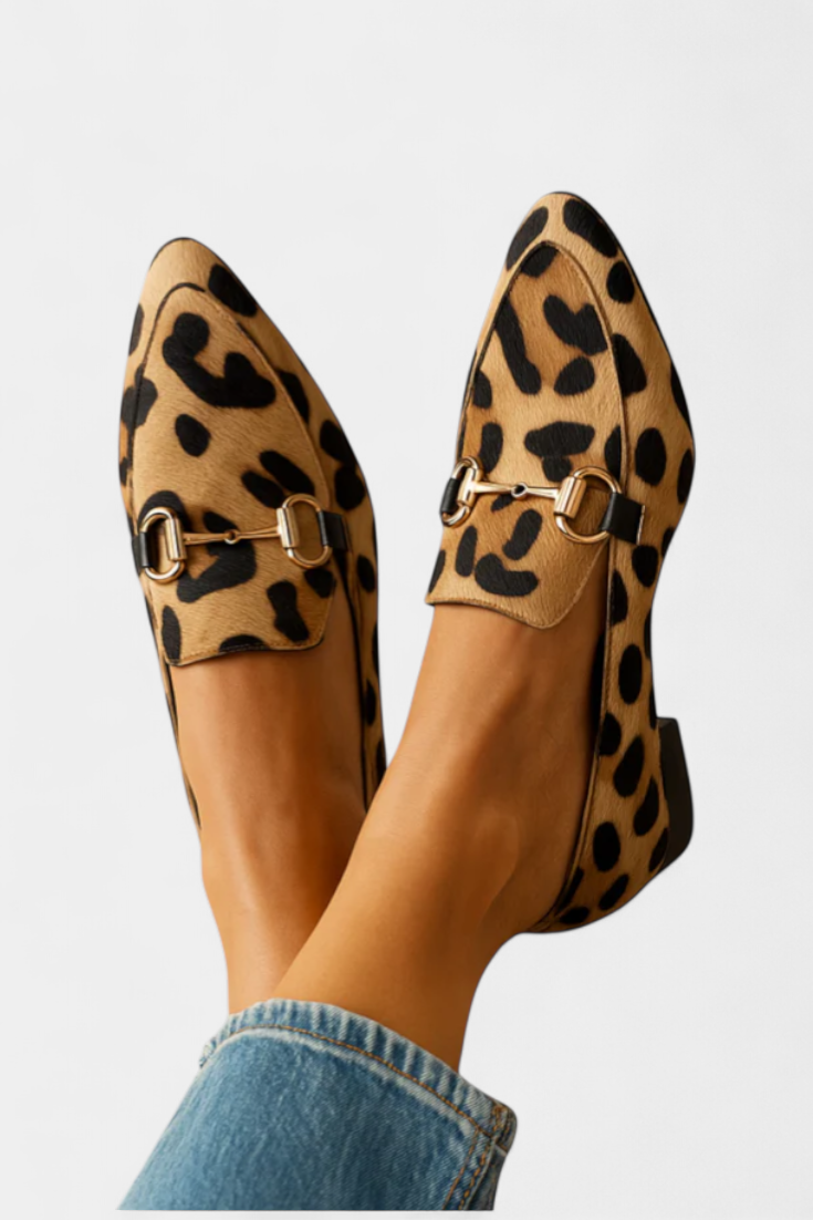 Lillian Mocasín Estampado con Hebilla Metálica