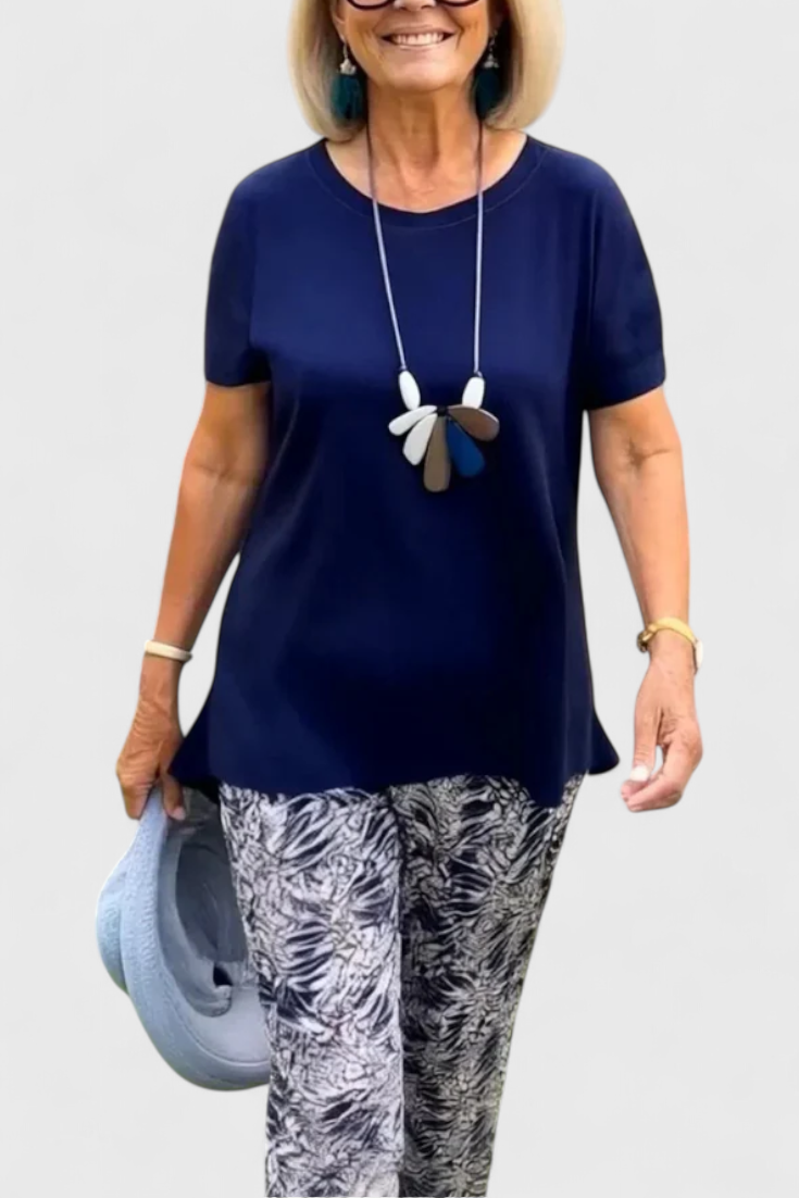 Candelaria Conjunto Elegante de Dos Piezas con Corte Estructurado