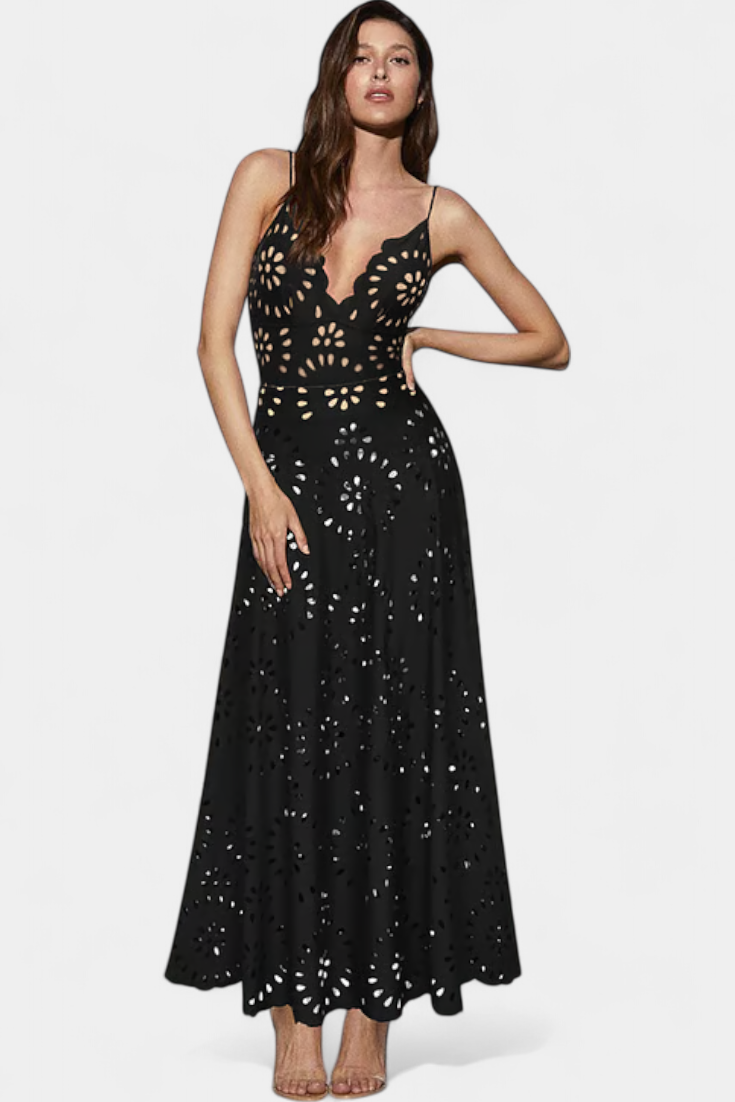 Ahria Swimsuit con Falda y Detalle Floral Calado