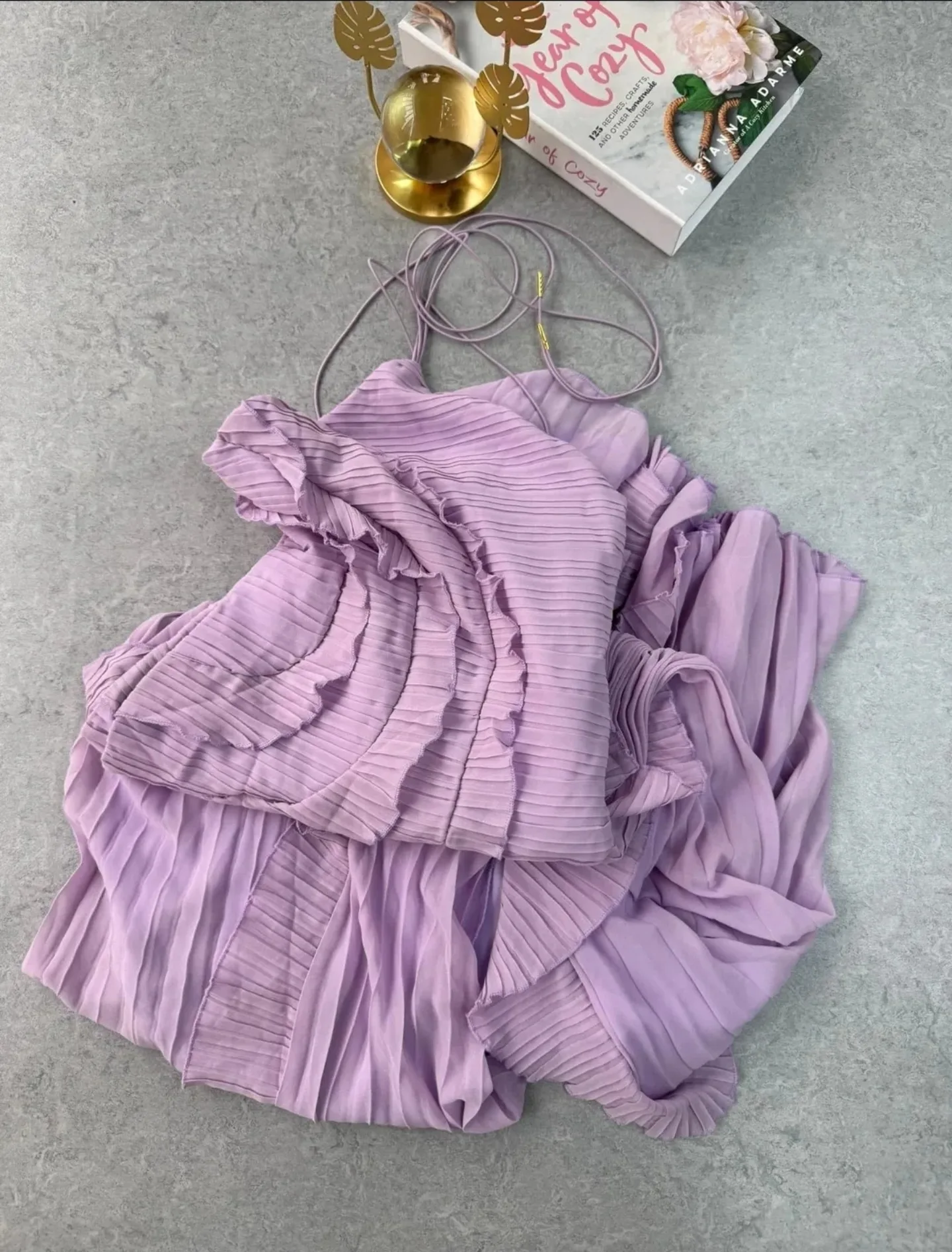 Emmeline Vestido Color Lila con Corte Holgado