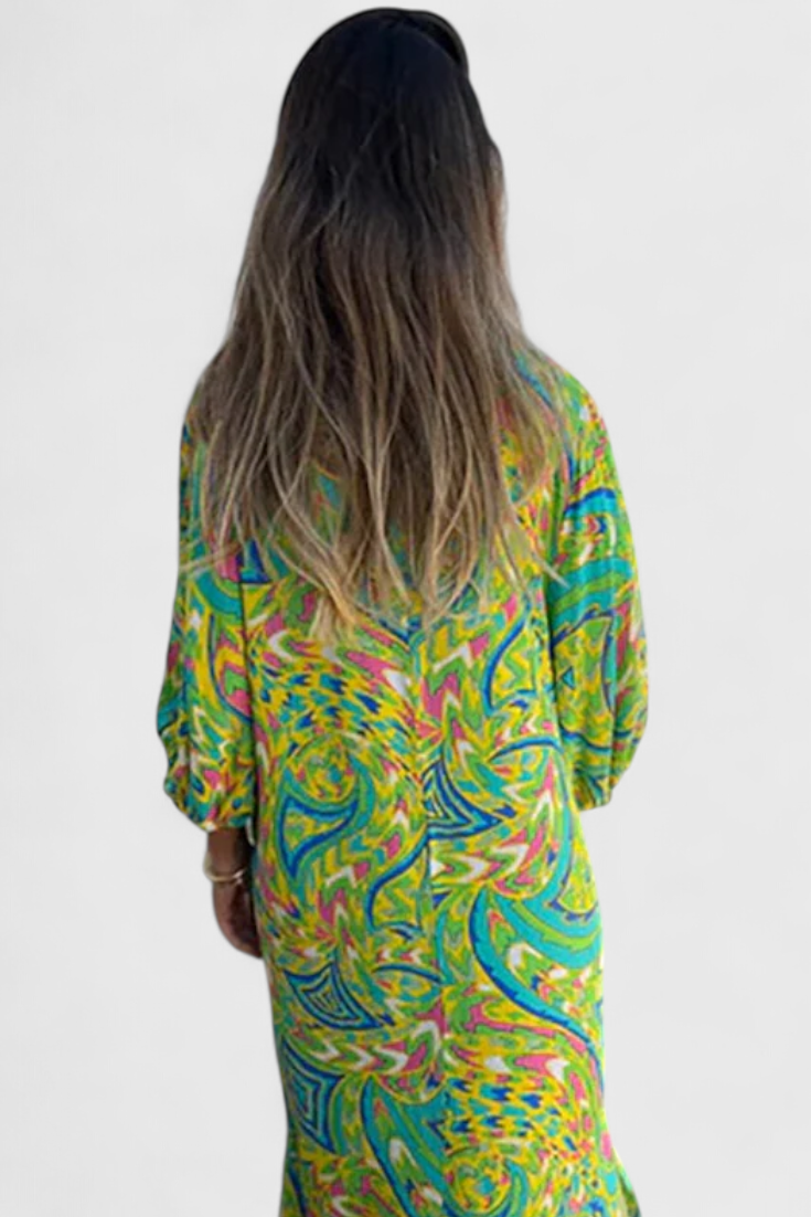 Carmina Vestido Maxi Bohemio con Escote en V y Estampado Abstracto