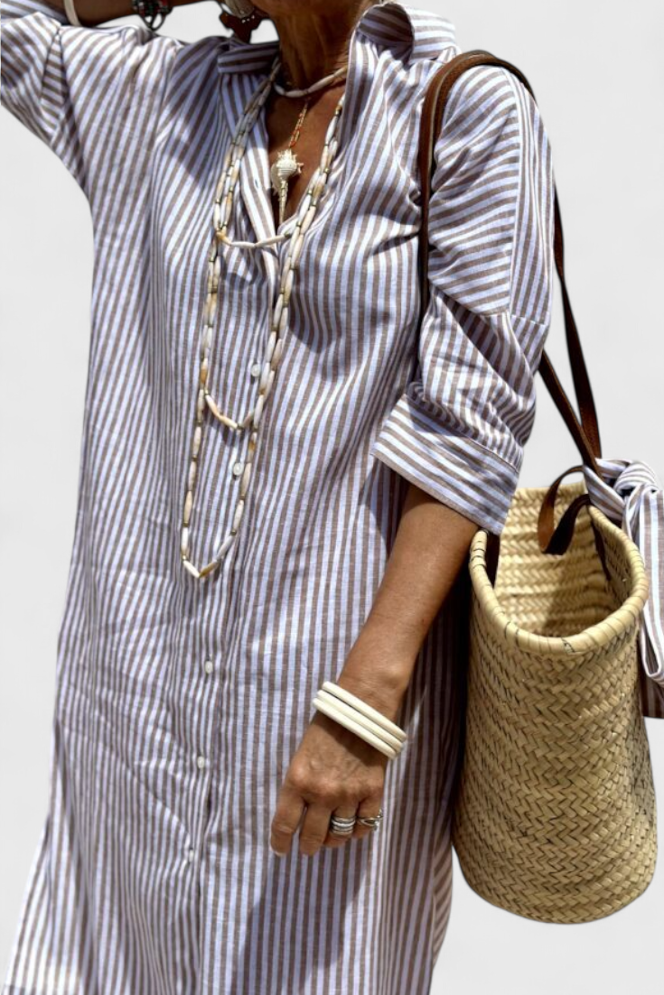 Sherlyn Vestido Camisero de Rayas con Estilo Atemporal