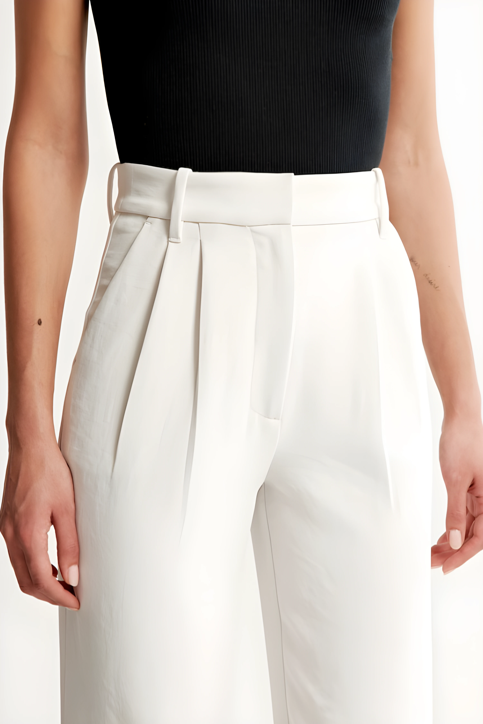 Tinashe Pantalones Tailored de Pierna Ancha