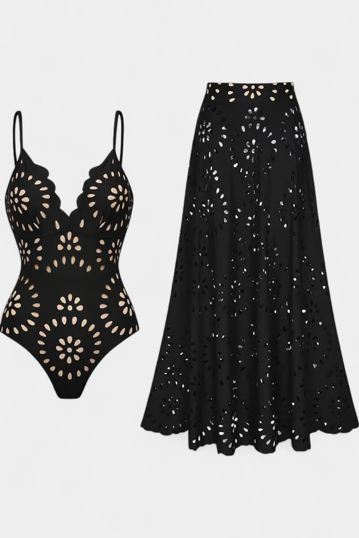 Ahria Swimsuit con Falda y Detalle Floral Calado