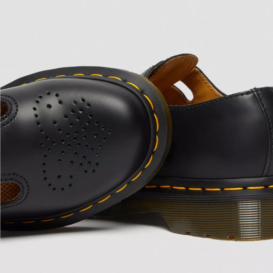 Dr. Martens Zapatos Cómodos y Elegantes